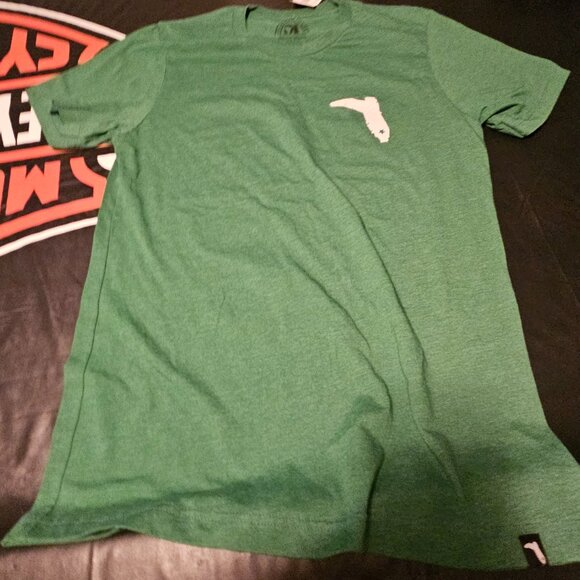 Women's Florida Cracker Tshirt, Never Worn. Size Medium - Picture 2 of 6